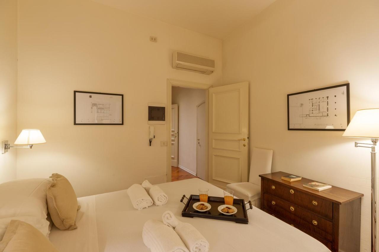 Big Apartment A Stone'S Throw From The Duomo Firenze Bagian luar foto